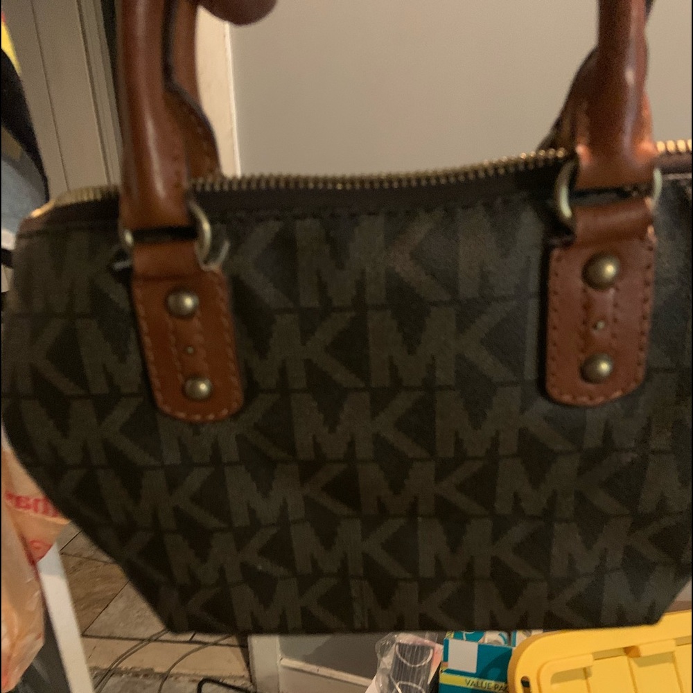 Michael Kors hand bag